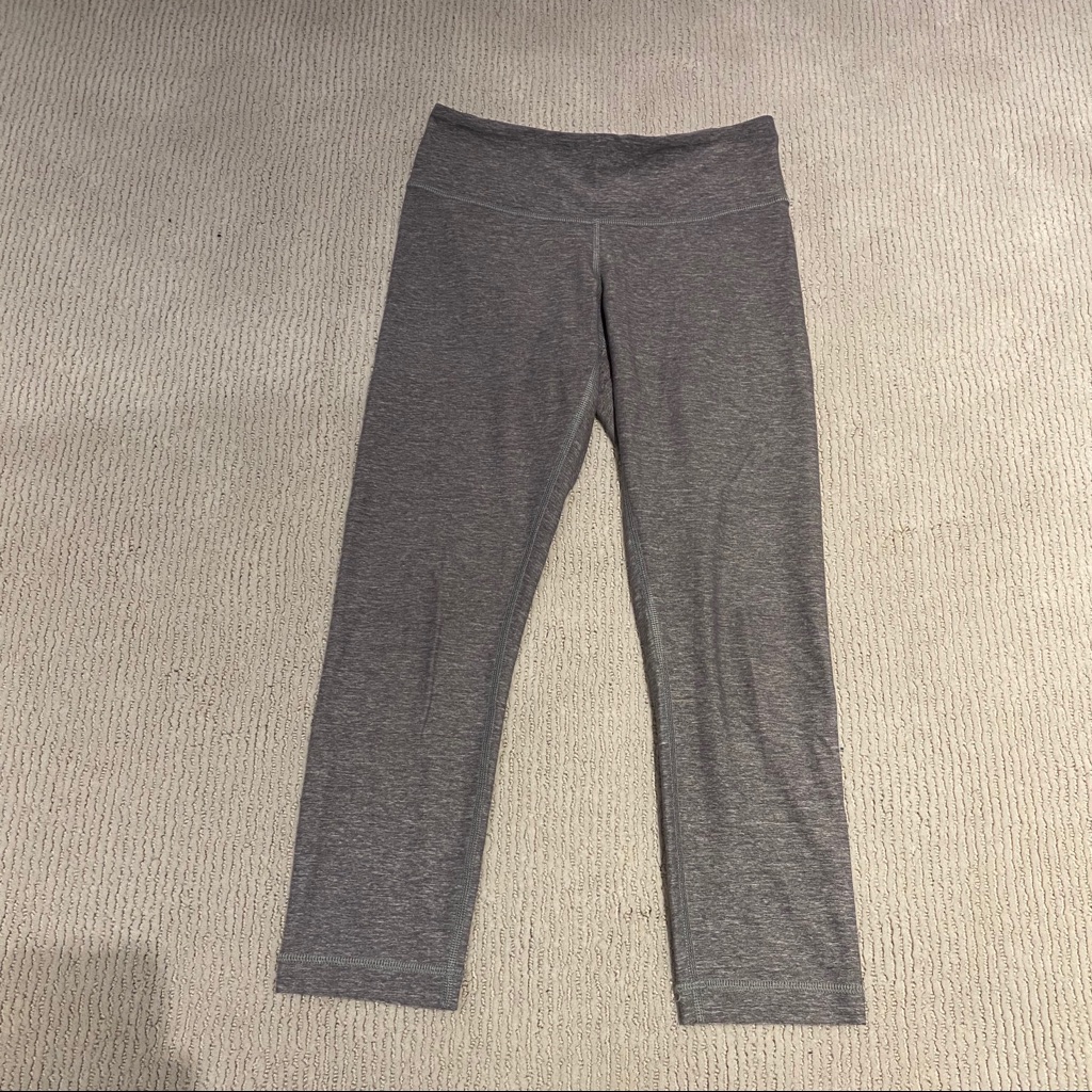 Lululemon Heathered Grey Cropped Leggings